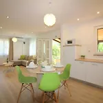 Melisa 4 By Interhome Vakantiehuis Poreč
