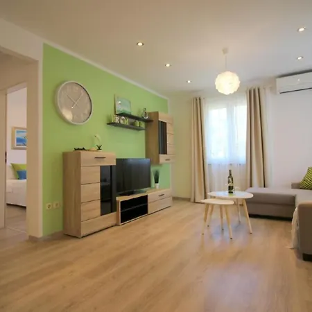 Nyaraló Melisa 4 By Interhome *